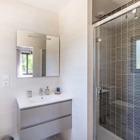 Gena Casa de hóspedes Saint-Médard-dʼEyrans