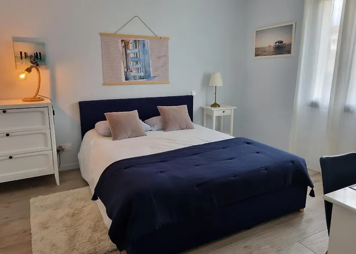 Gena 3* Saint-Médard-dʼEyrans